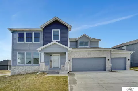 12109 S 209 Ave, Gretna, NE 68028