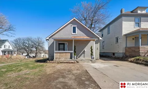 3001 S 24 St, Omaha, NE 68108