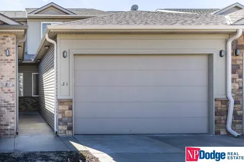 1315 Turtle Creek Rd, Lincoln, NE 68521