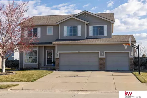 4829 N 162 Ave, Omaha, NE 68116