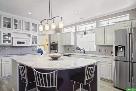 320 W Valley St, Valley, NE 68064