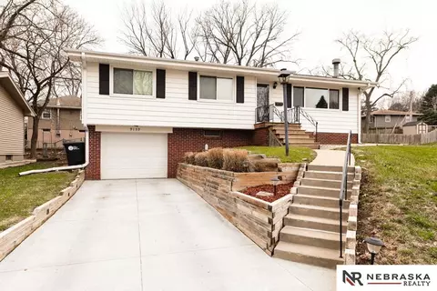 9159 Sprague St, Omaha, NE 68134