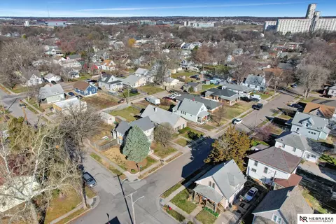 1305 N 25th St, Lincoln, NE 68503