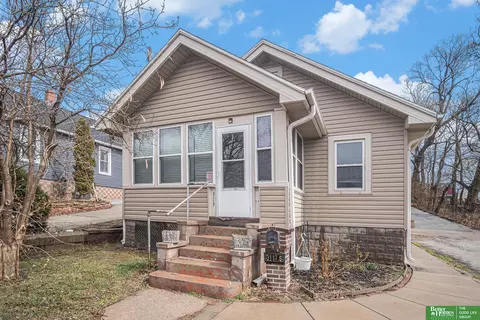 3117 S 16th St, Omaha, NE 68108