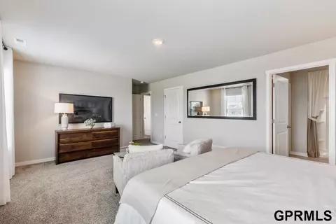 17062 Young St, Bennington, NE 68007 photo 15