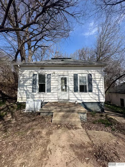 618 6th Ave, Plattsmouth, NE 68048