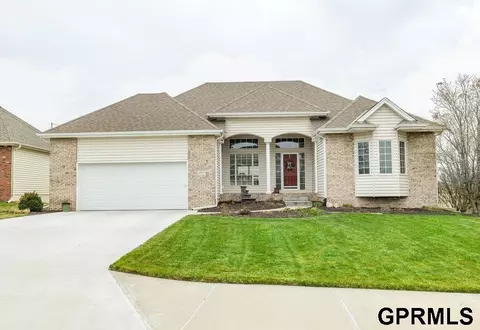 165 Eagle View Dr, Ashland, NE 68003