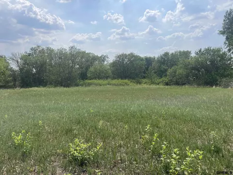 155 County Road O Rd, Milligan, NE 68406