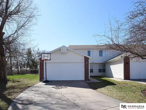 410 W Todd Cir, Lincoln, NE 68528