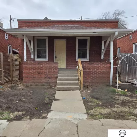 712 Washington St, Lincoln, NE 68502