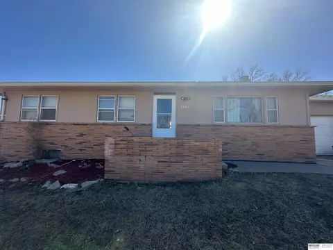 3501 Faulk Ave, Bellevue, NE 68147