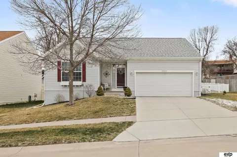 3337 N 209th St, Elkhorn, NE 68022