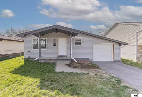 5418 N 45 Ave, Omaha, NE 68104