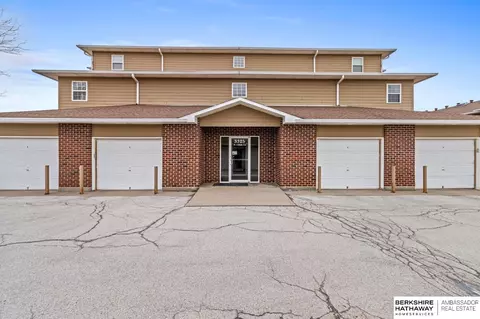 3325 N 148th Ct #3306, Omaha, NE 68116