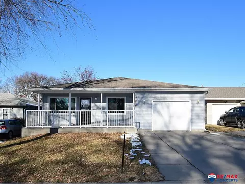 7220 Kearney Ave, Lincoln, NE 68507