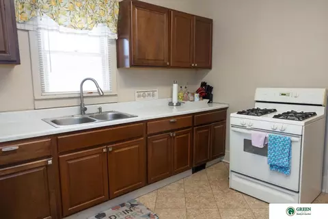 924 E 6th St, York, NE 68467 photo 21