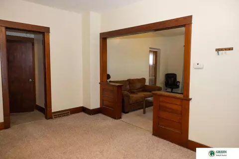 924 E 6th St, York, NE 68467 photo 5