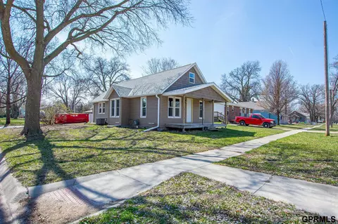 905 W 1st St, Fremont, NE 68025
