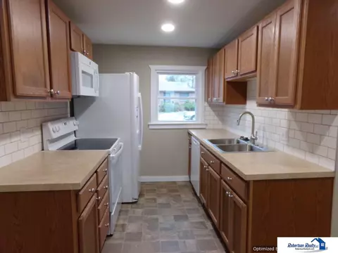 1024 Elk St, Beatrice, NE 68310 photo 9