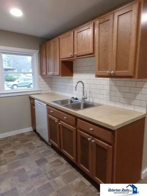 1024 Elk St, Beatrice, NE 68310 photo 6