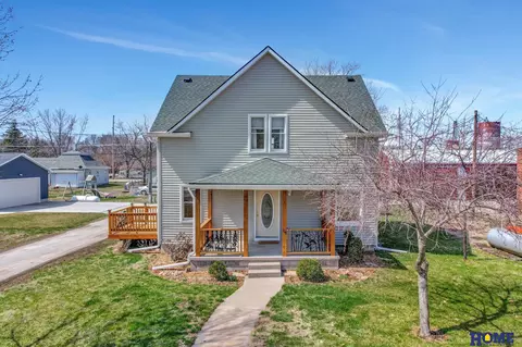 316 S Pine St, Valparaiso, NE 68065