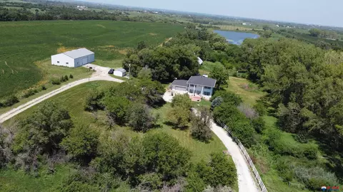 2260 W Pella Rd, Hallam, NE 68368