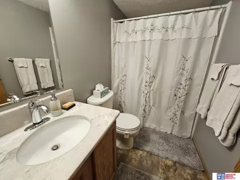 609 N 25th St, Beatrice, NE 68310 photo 15