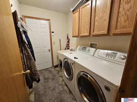 609 N 25th St, Beatrice, NE 68310 photo 9