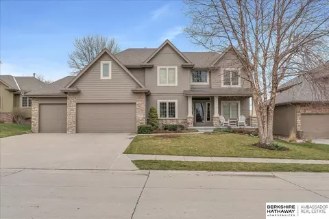 117 S 197th St, Elkhorn, NE 68022