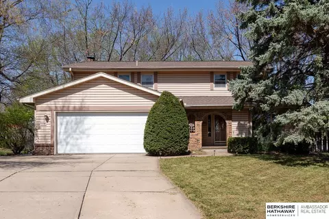 13768 Briggs Cir, Omaha, NE 68144