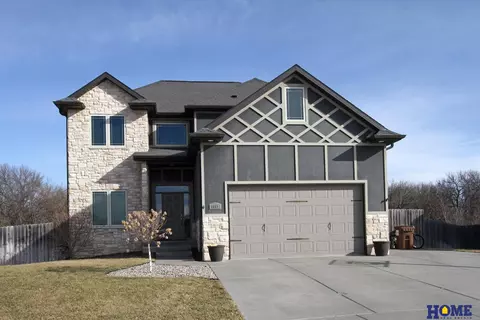 6681 Grays Peak Ct, Lincoln, NE 68521