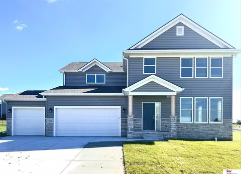 1620 Osage Ranch Cir, Plattsmouth, NE 68048