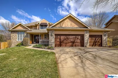 14810 Lake St, Omaha, NE 68116