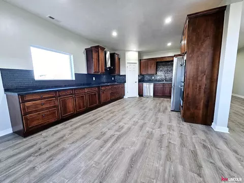 807 Grandview St, Sutton, NE 68979 photo 17