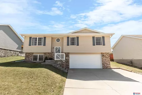 3443 W Plum St, Lincoln, NE 68522