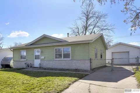 14015 Ohern St, Omaha, NE 68137