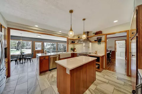 3920 S 40th St, Lincoln, NE 68506