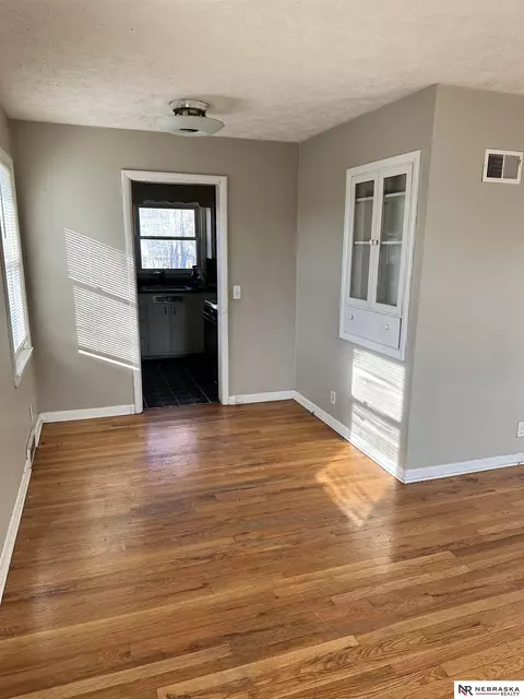 3402 Wright St, Omaha, NE 68105 photo 6
