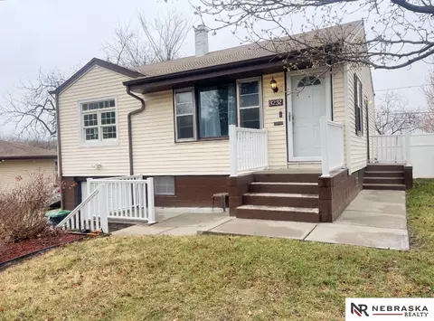 3232 Bedford Ave, Omaha, NE 68111