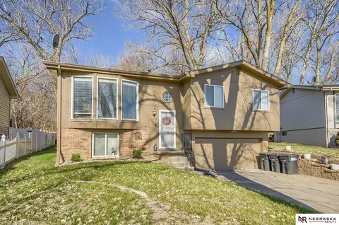 6332 N 51 Ave, Omaha, NE 68104