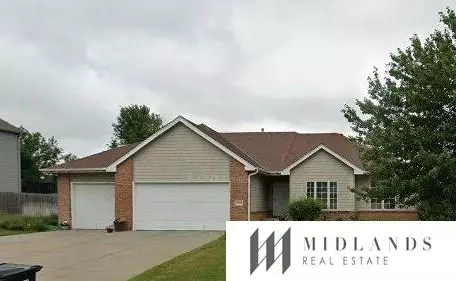 1802 S Fillmore St, Papillion, NE 68046