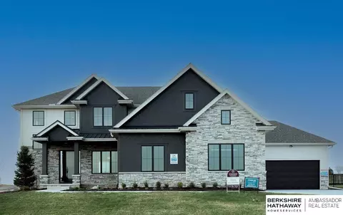 12366 Schirra St, Papillion, NE 68046