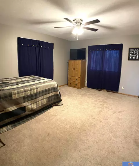 Bedroom - 917 Paddock St, Beatrice, NE 68310 photo 4 of 7