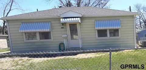 7215 S 71st Ave, La Vista, NE 68128