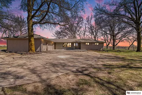 8333 N 78th St, Omaha, NE 68122