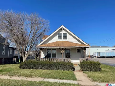 4302 S 33 St, Omaha, NE 68107