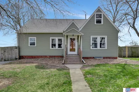 575 Washington St, Clatonia, NE 68328
