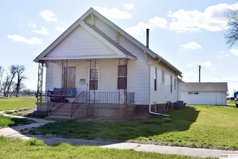 105 7th St, Scribner, NE 68057