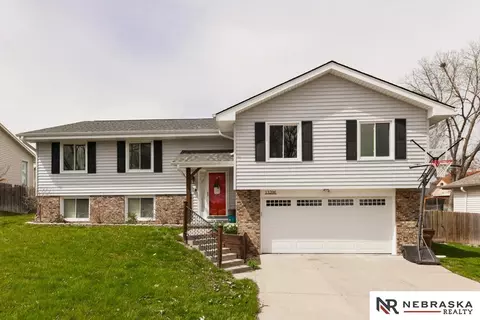 13206 S 26th Ave, Bellevue, NE 68123
