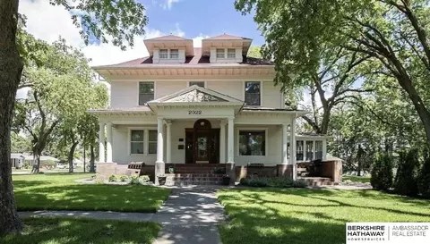 2022 17 St, Columbus, NE 68601